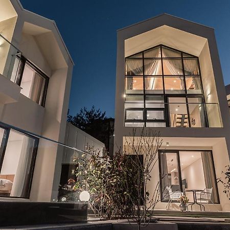 Albescent Poolvilla Гиеонгджу Екстериор снимка