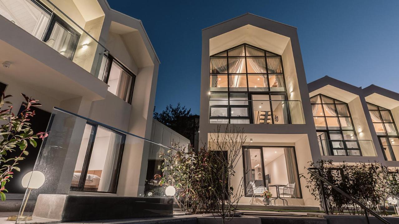Albescent Poolvilla Гиеонгджу Екстериор снимка